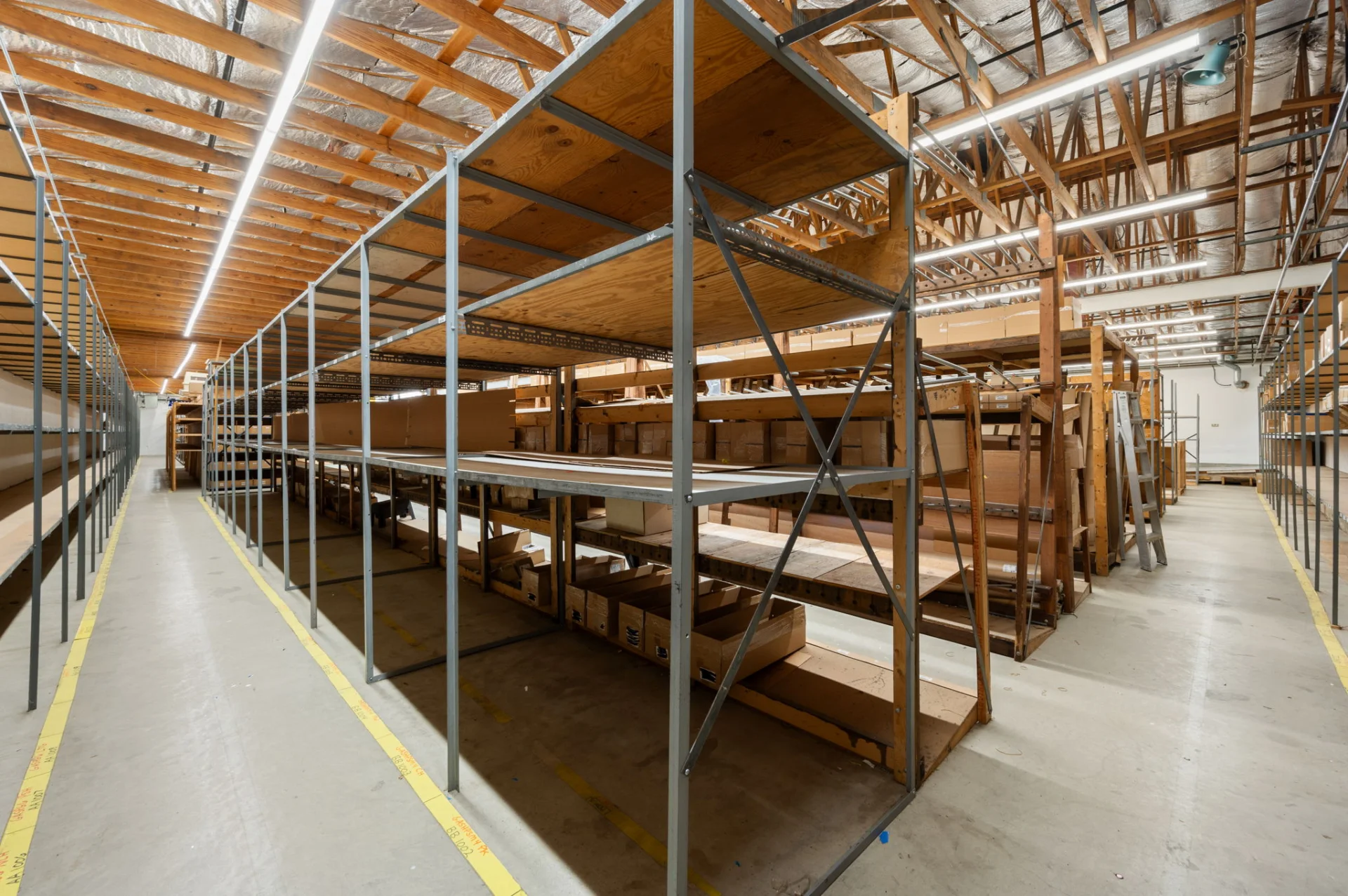 31 Web Or Mls 16 E Industrial Rd 15.webp